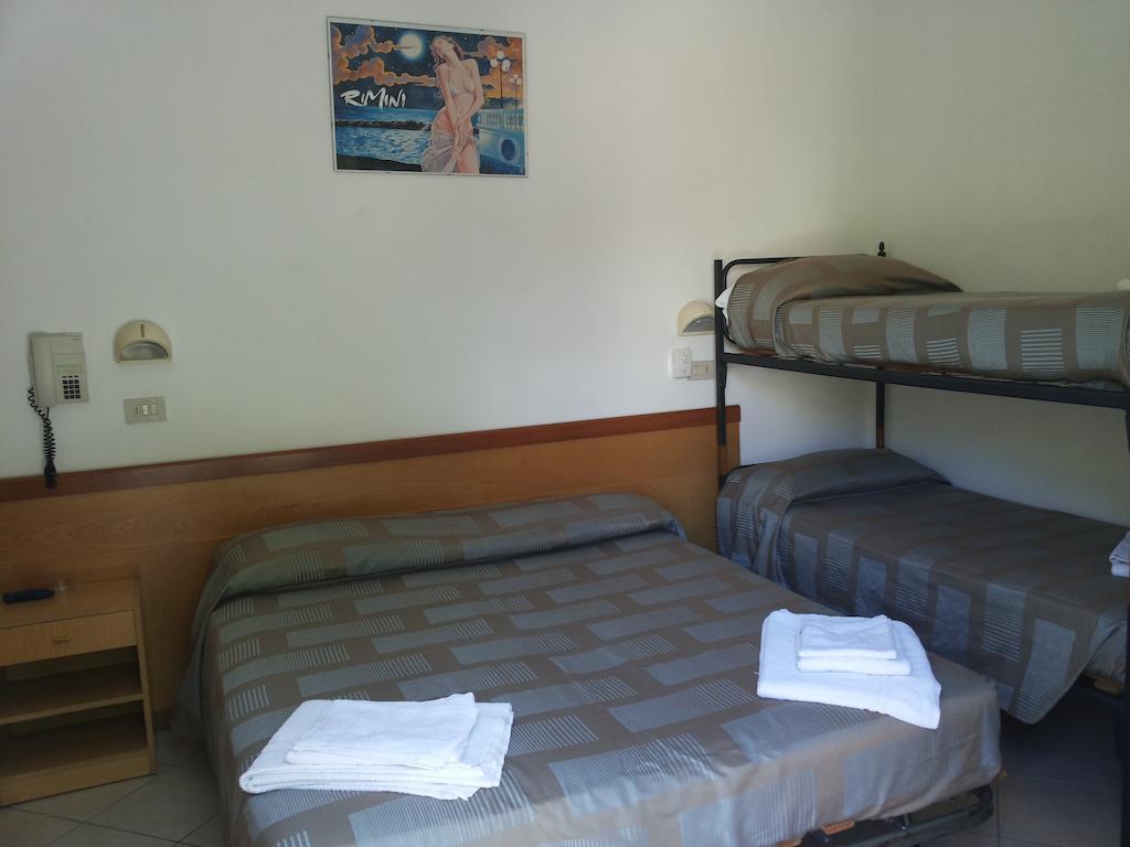 Hotel Cannes Rimini Kamer foto