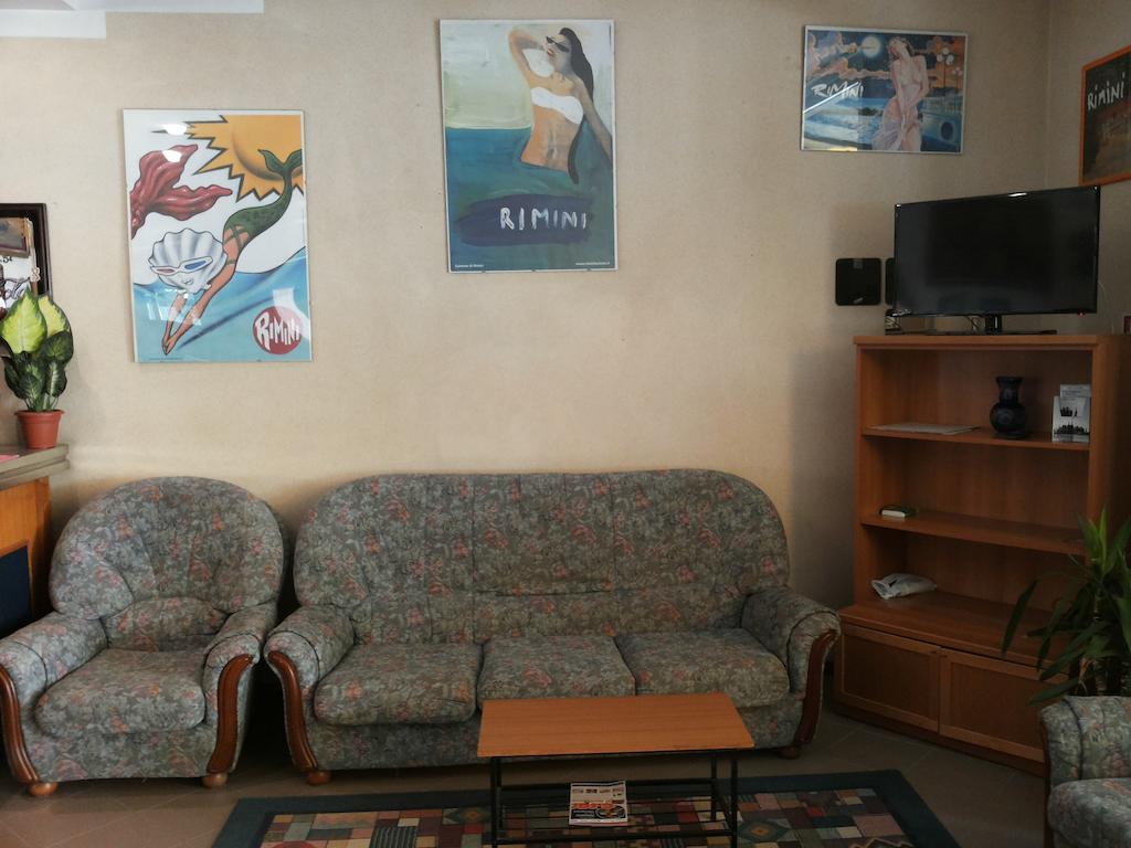 Hotel Cannes Rimini Buitenkant foto