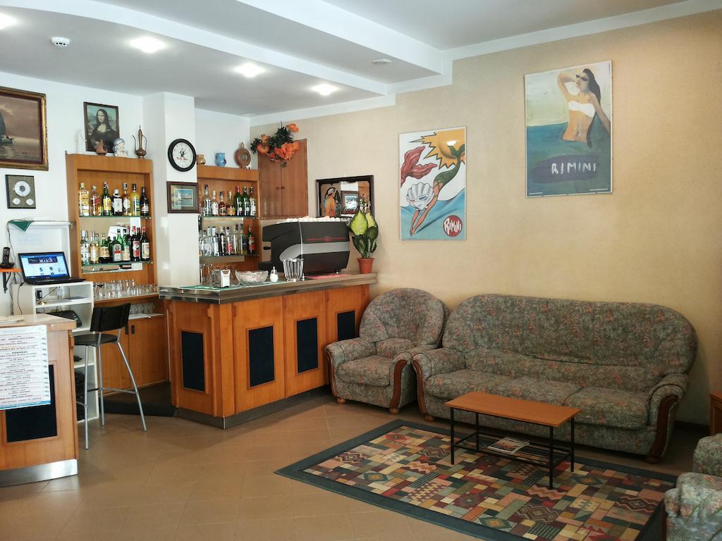 Hotel Cannes Rimini Buitenkant foto